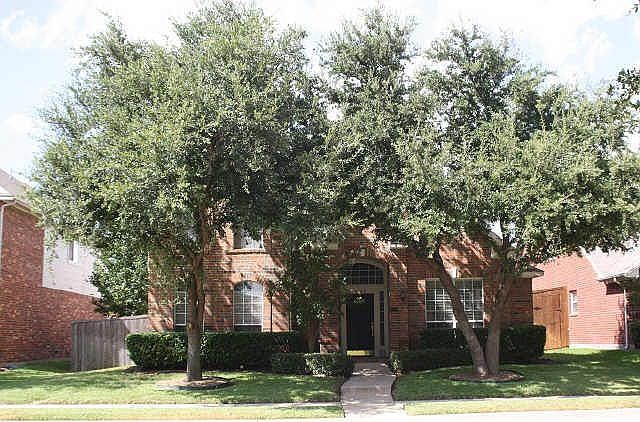 1st image of 3720 Red Oak Trl
