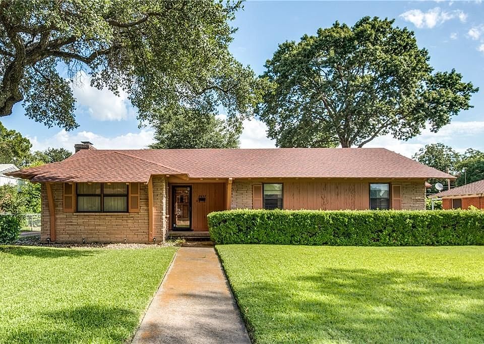 1st image of 2837 Southwood Dr