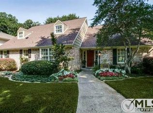 9430 Crestedge Dr, Dallas, TX 75238