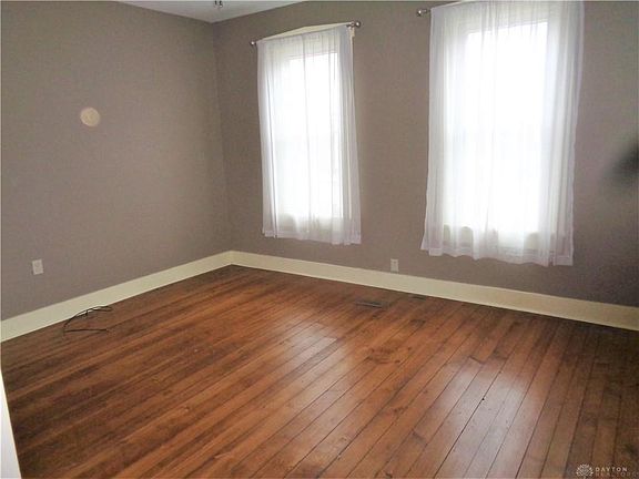 5th image of 47 McClure St
