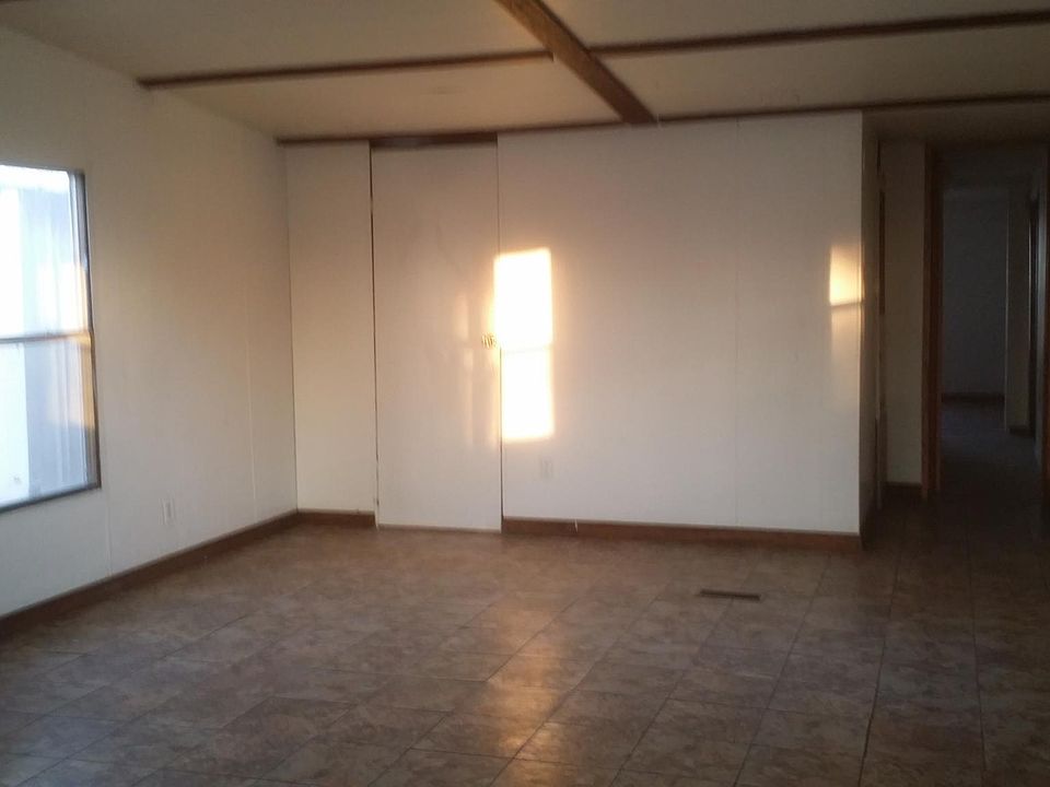 2nd image of 13600 Quince Rd Lot 2