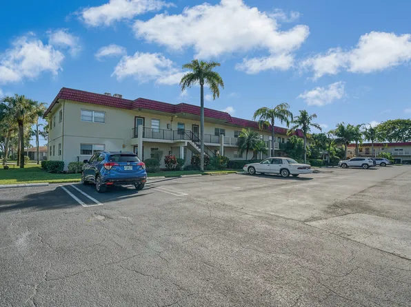 6 Abbey Lane #201, Delray Beach, FL 33446