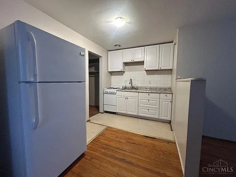 4104 Flower Ave #3 — Photo 7