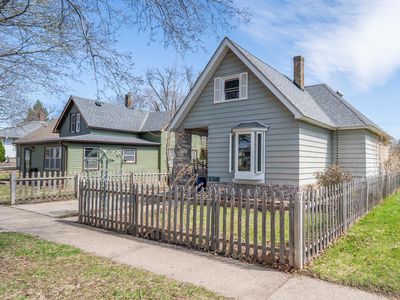 1028 Livingston Ave, West Saint Paul, MN, 55118