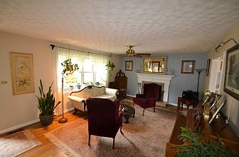 Living Room -Bay window