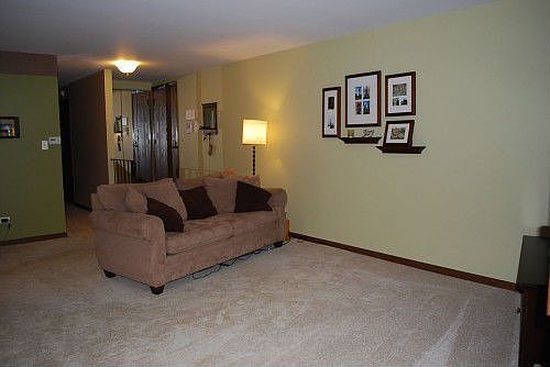 1st image of 5832 Doe Cir