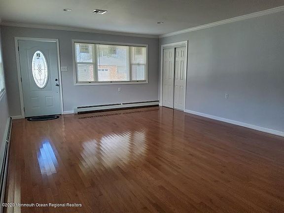 3rd image of 59 Bonaire Dr