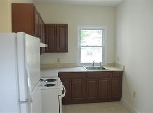 429 Central St, Manchester, NH 03103