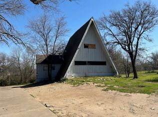 730 Lakeside Dr, Azle, TX 76020