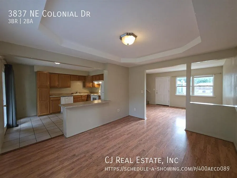 3 bed, 1.5 bath, $1,325 — Photo 4