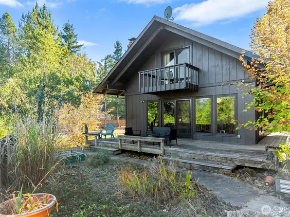 80 N Kokanee Ridge Drive, Hoodsport, WA 98548