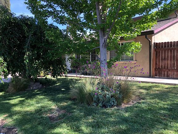 3rd image of 728 Du Pont Dr