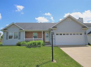 2400 W Molly Ln, Dunlap, IL 61525