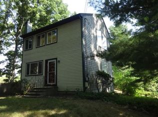 154 Elmwood Dr, North Kingstown, RI 02852