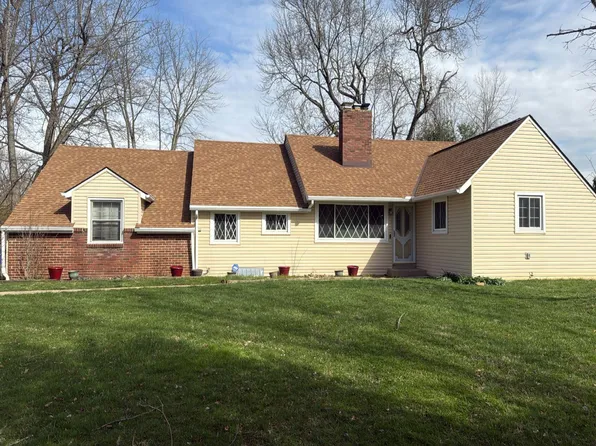 3320 Sycamore Knolls Dr, Columbus, OH 43219