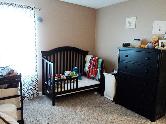 4th image of 8295 Cairn Ct