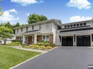 490 Salem St, Paramus, NJ 07652