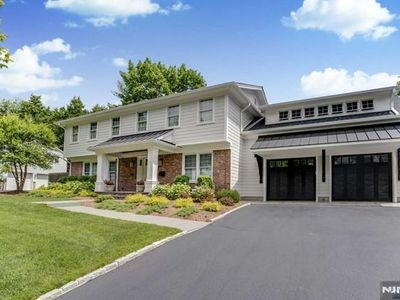 490 Salem St, Paramus, NJ, 07652