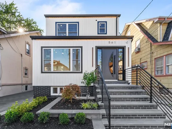 561 Olympia Ave, Cliffside Park, NJ 07010