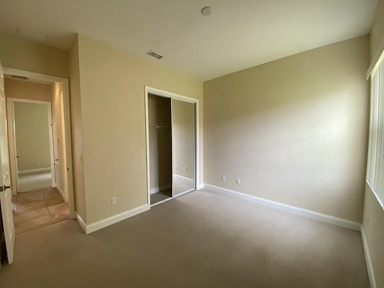 452 Cinnamon Dr — Photo 11