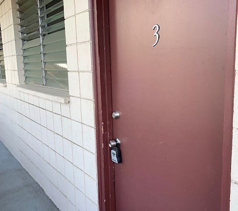 1st image of 1433 Pensacola St APT 3