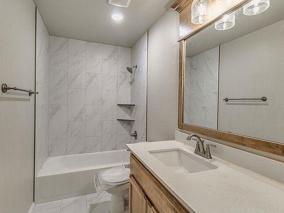 5th image of 11601 Ward Rd