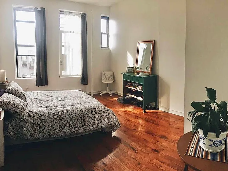 311 Troutman St #2R — Photo 3