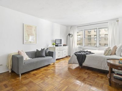 321 E 45th St APT 11B, New York, NY, 10017