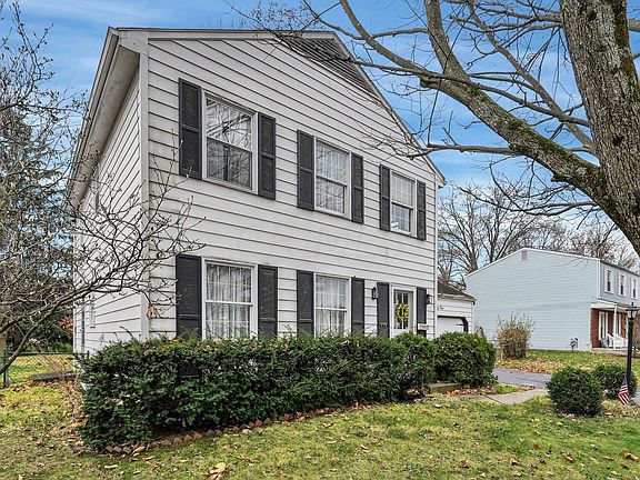 2nd image of 275 Oak Hill Dr