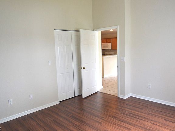 4aee7c90-58fe-4f74-a2cc-aff9bc7c441d-w_1500-h_1000