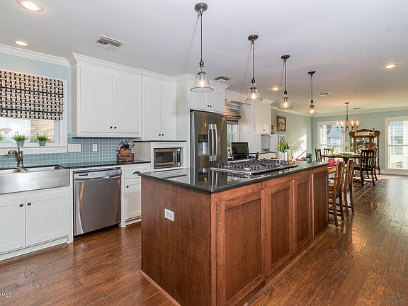 4th image of 111 Shipley Dr