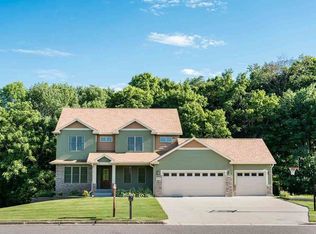 1022 Sand Ln, Neillsville, WI 54456