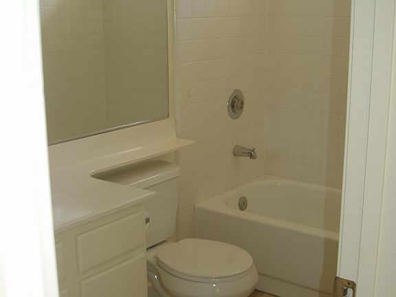 2nd image of 3650 Summit View Ct