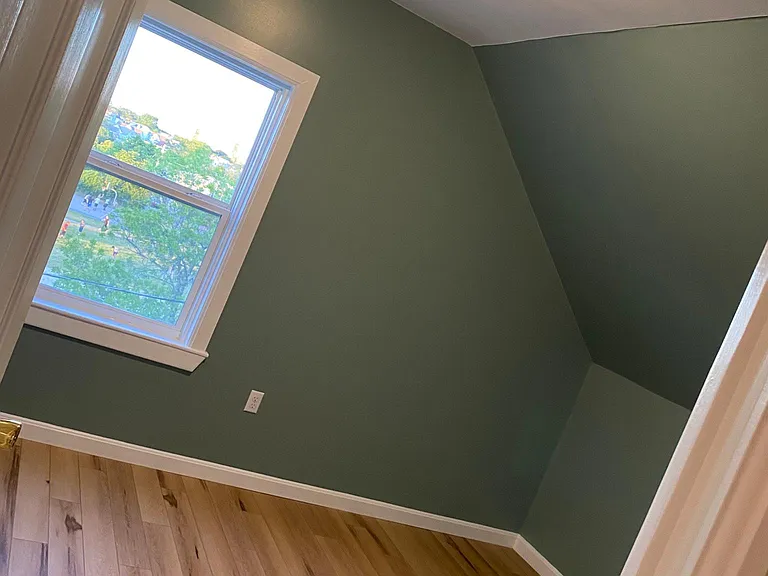 ROOM 2