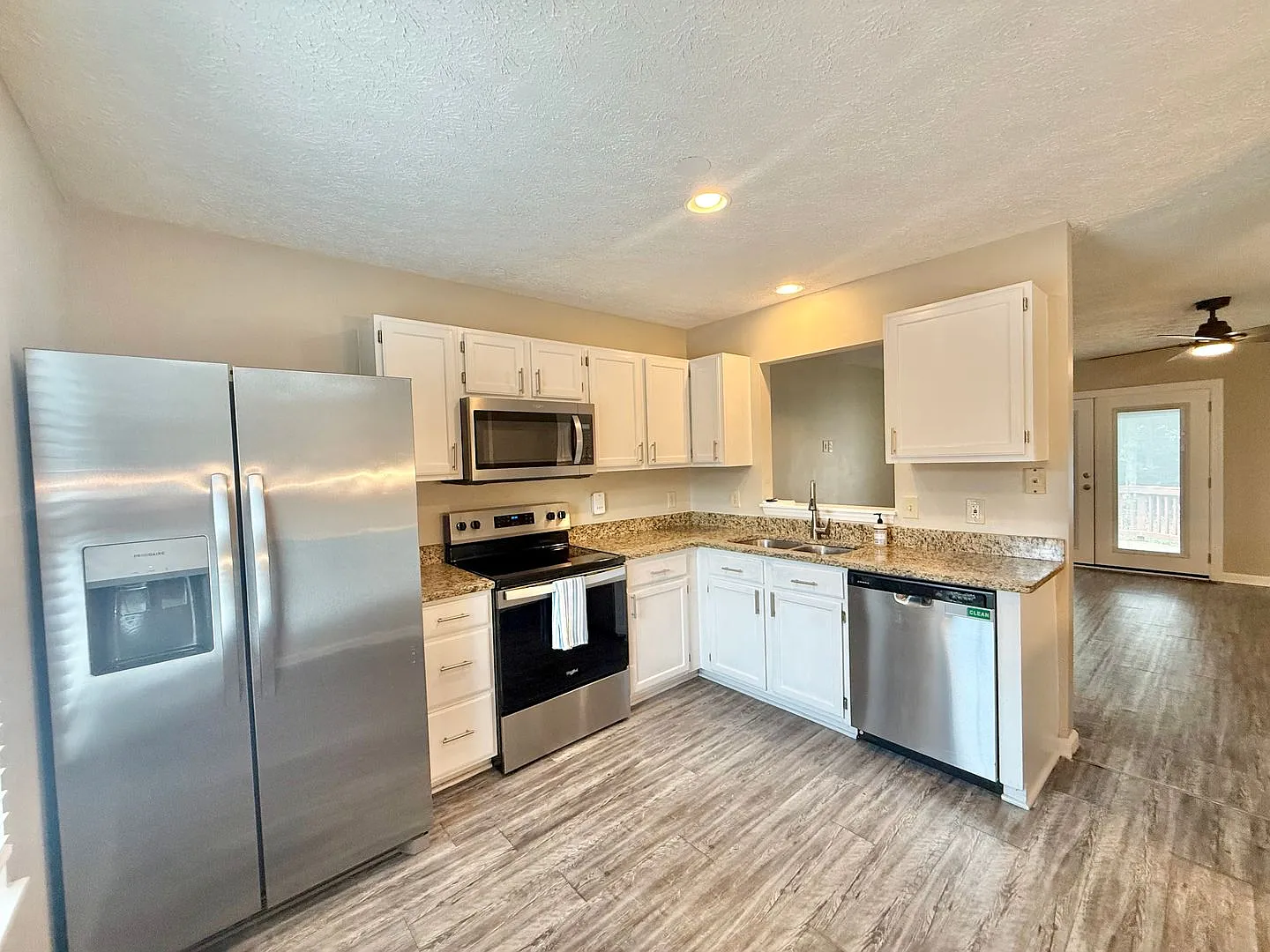 Spacious 3BD, 2BA Durham Home with a Bonus Loft and Office/Den Only 10 Minutes from Downtown Durham — Photo 3