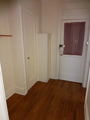 Rented by Inner Space Realty | media 10