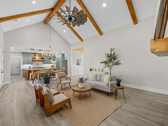 5th image of 317 N Big Red Way