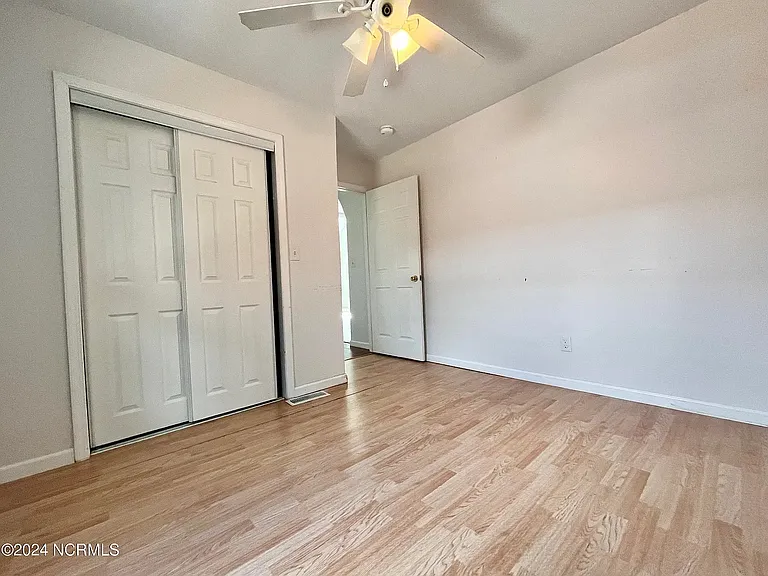 226 Tyson St — Photo 34