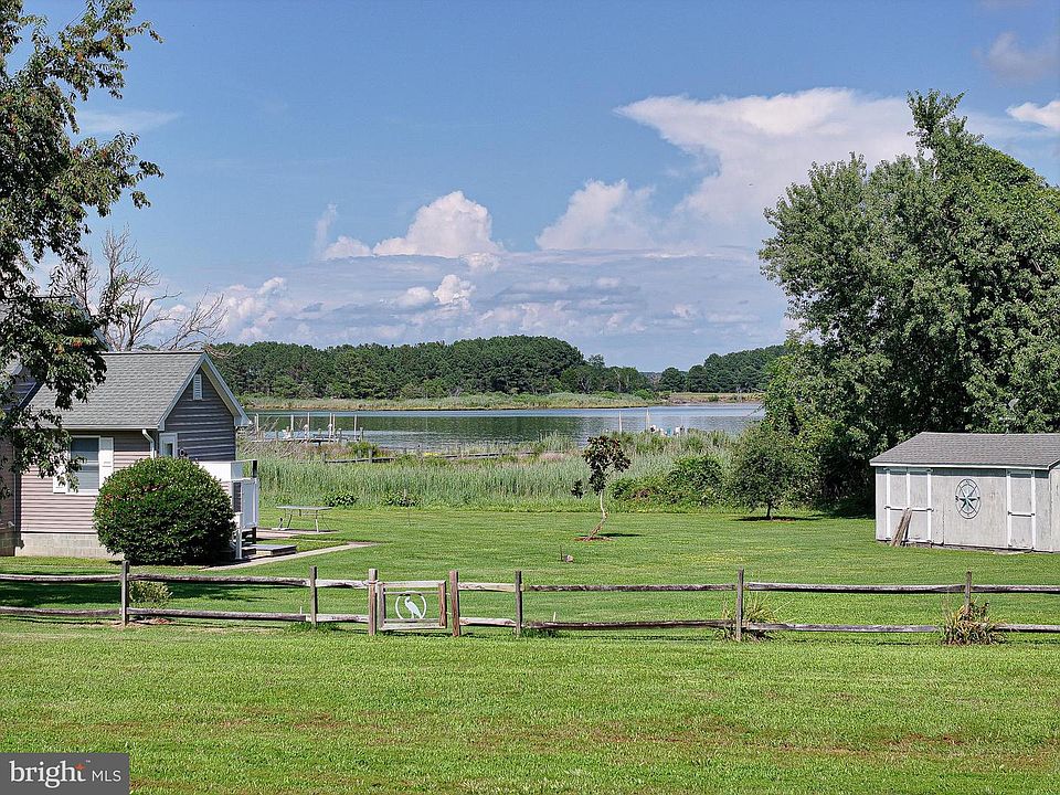 1st image of 21869 Albie Rd