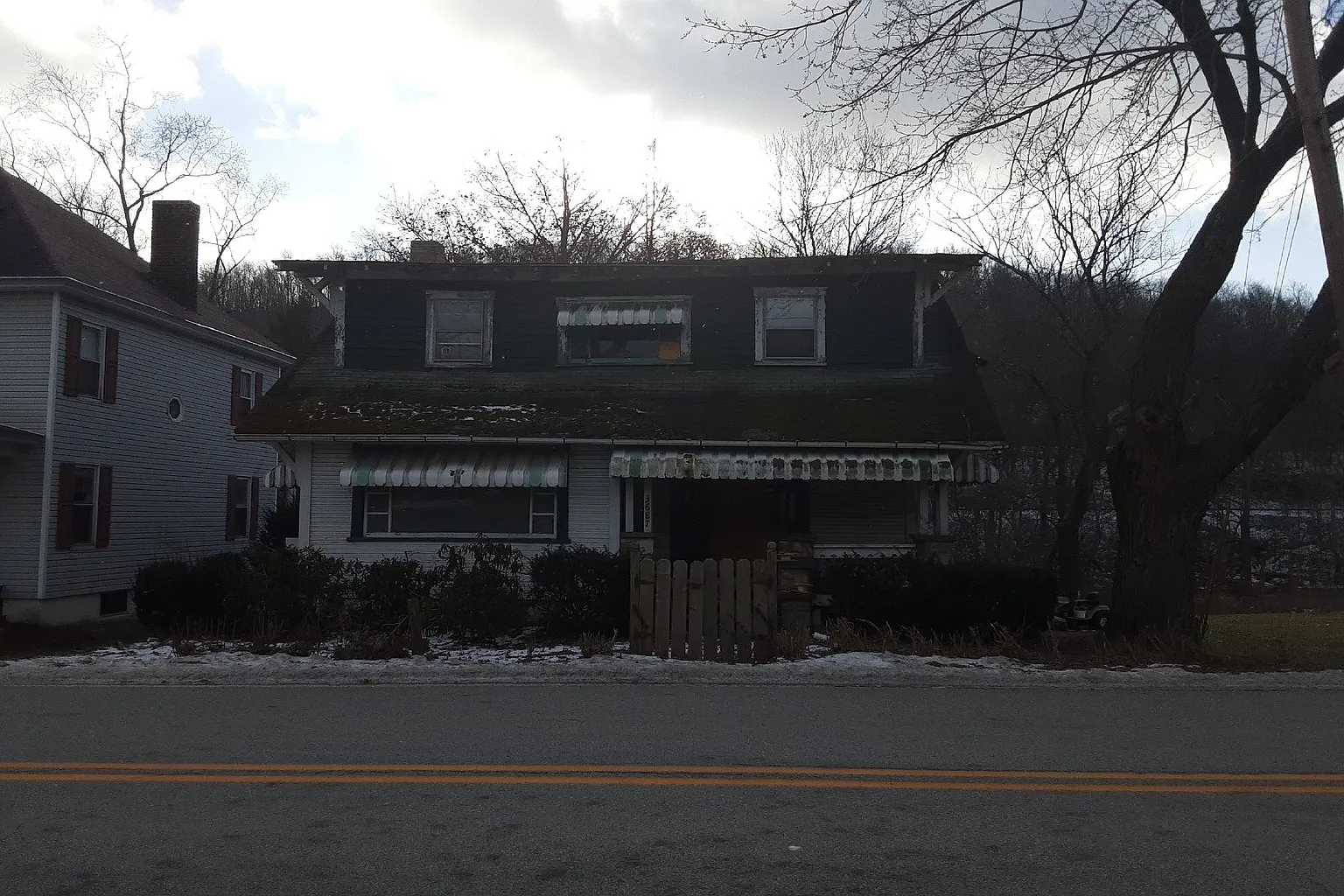 3687 Whistler Rd photo 1
