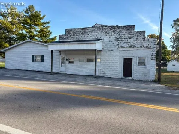 6859 S State Route 100, Sycamore, OH 44883