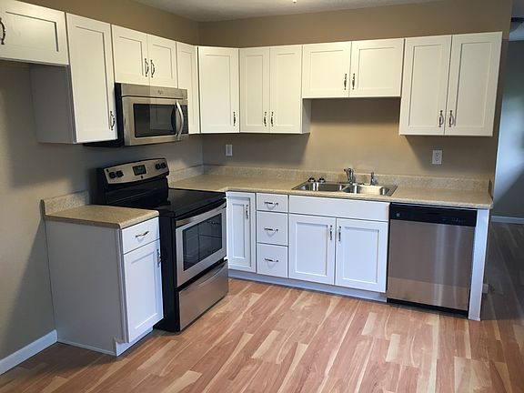4th image of 28897 Driftwood Dr