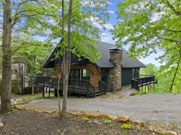 213 Matterhorn Dr, Sautee Nacoochee, GA 30571