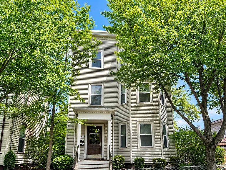 194 Norfolk St #2 — Photo 12