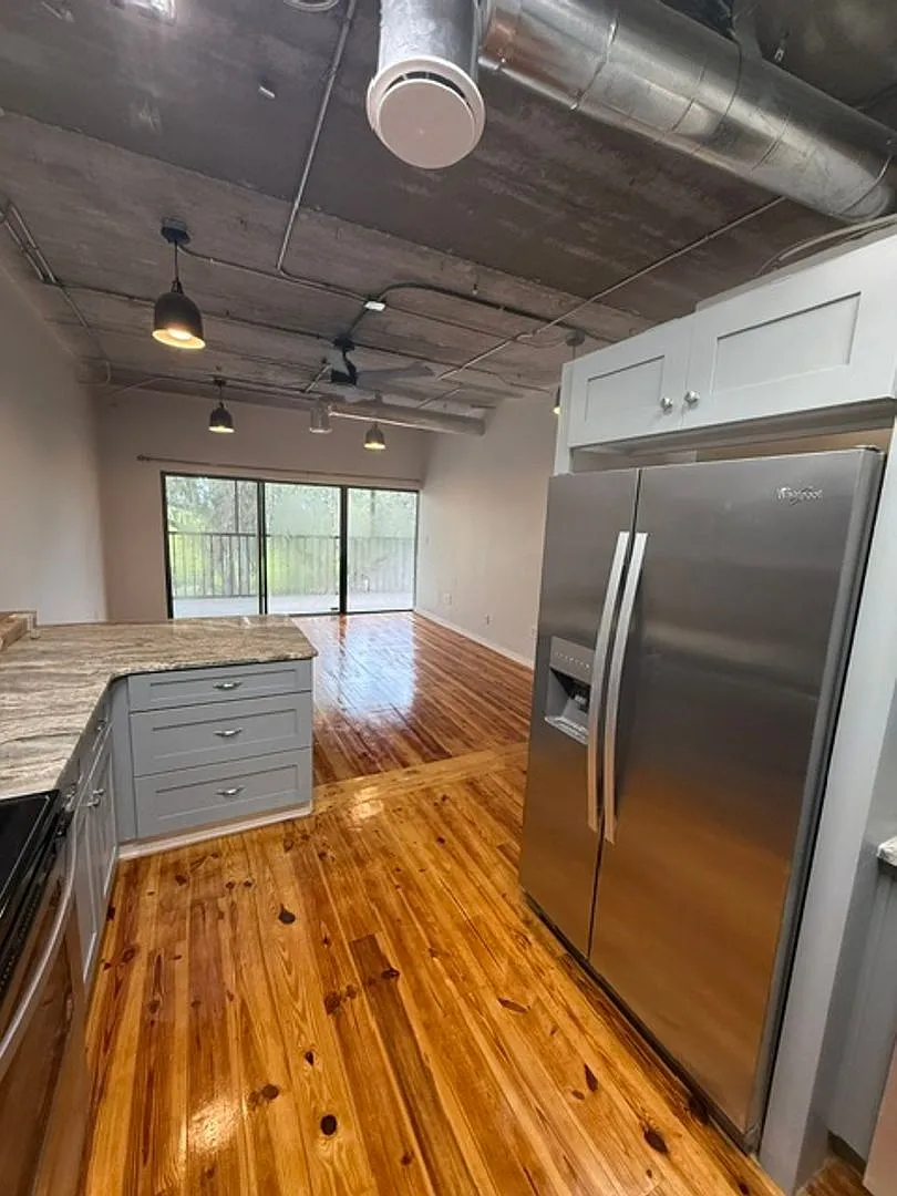 2201 Boundary Street - 3 Bedroom/2 Bath — Photo 4
