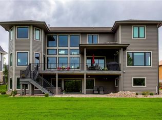 1010 NE Badger Ln, Waukee, IA 50263