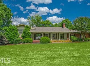 367 N 5th Ave, Winder, GA 30680