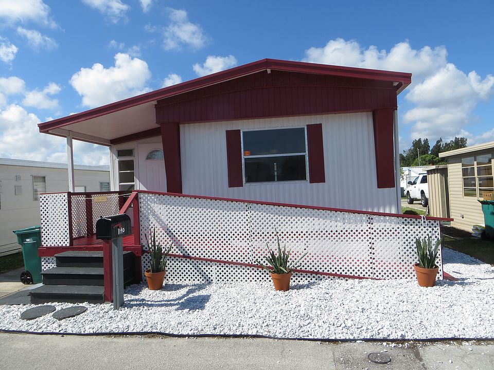 1140 Thistledown Rd.