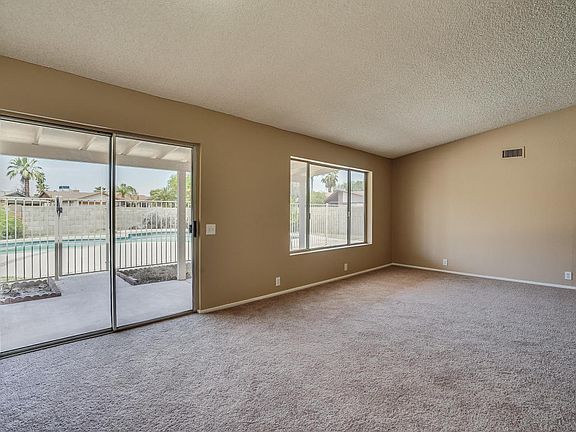 5th image of 4416 N 102nd Dr