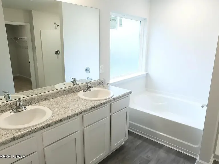 3904 Silver Spur Rd — Photo 8
